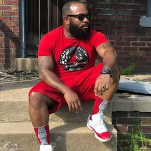 Meet your Posher, Darius